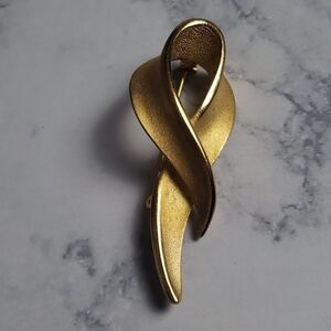 Vintage Brooch 